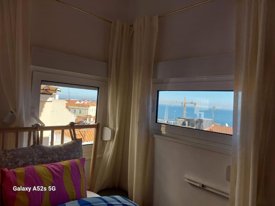 Ferienwohnung The Cozy Duplex In Lisbon'S Heart Exterior foto